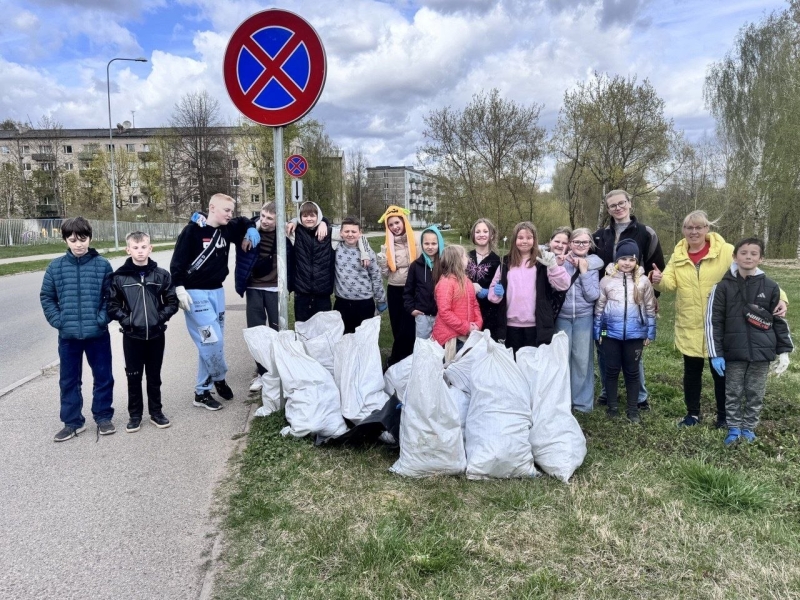 Lielā talka pie Gubiščes ezera – kopā varam vairāk!