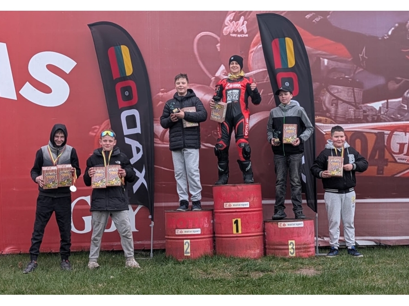 Mopēda pulciņa izbraukums uz Lietuvas Supermoto čempionāta pirmo posmu