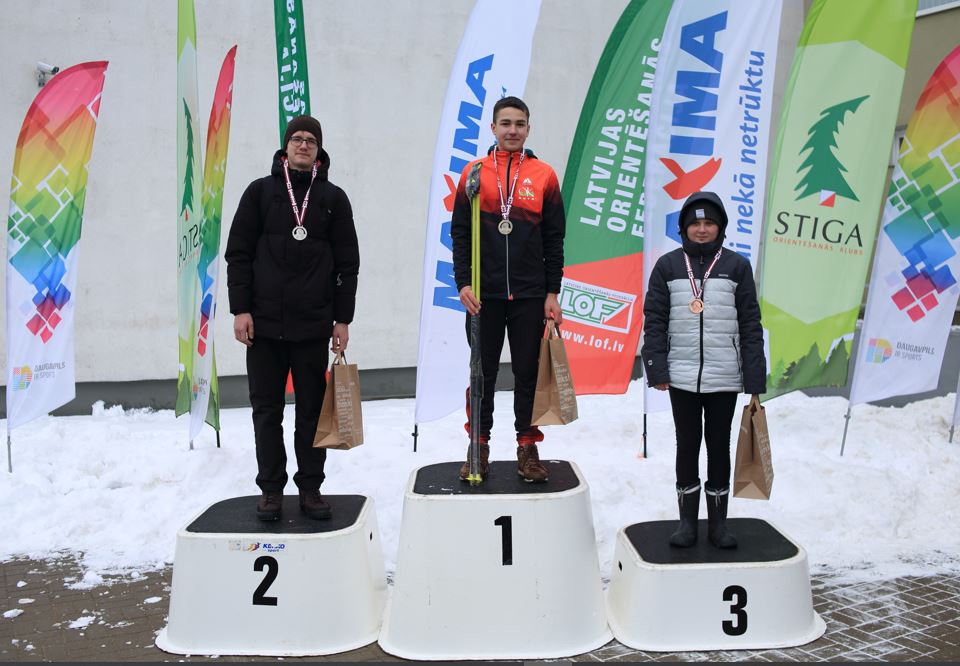 Orientieristiem 12 godalgas Latvijas ziemas orientēšanās čempionātos 